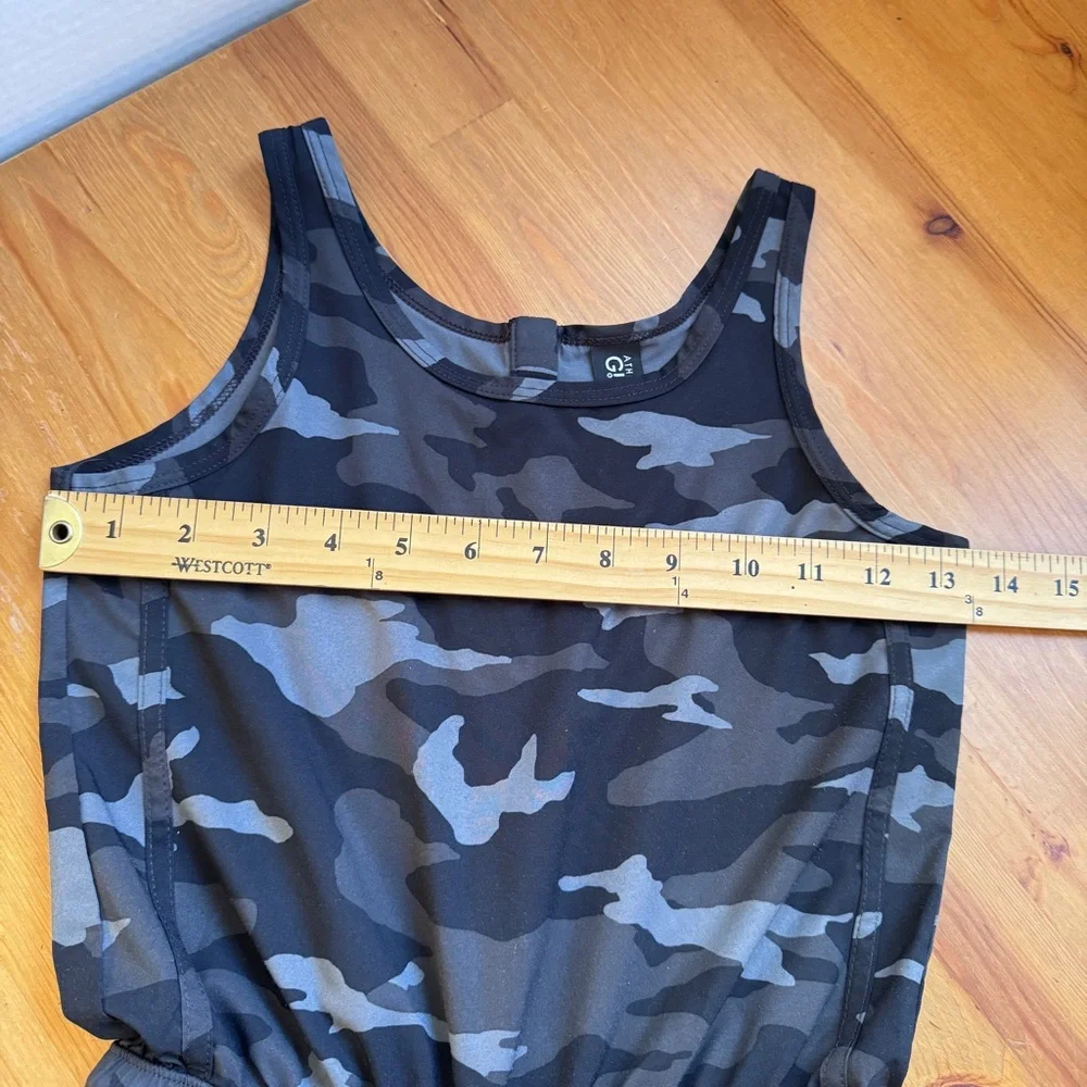 Athleta girl camouflage romper size 7